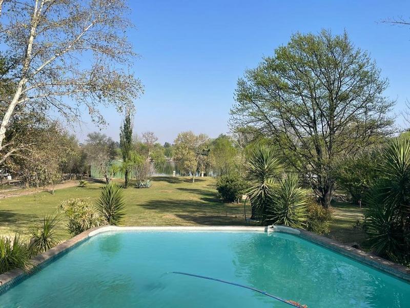 4 Bedroom Property for Sale in Mullersrust Free State